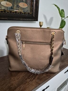 Nicole Lee Usa Crossbody Bag Copper Metallic